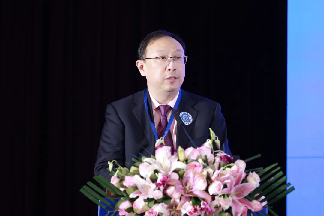 聚力紡織現(xiàn)代化產(chǎn)業(yè)體系新開(kāi)局！中紡圓桌論壇第十七屆年會(huì)在北京舉行