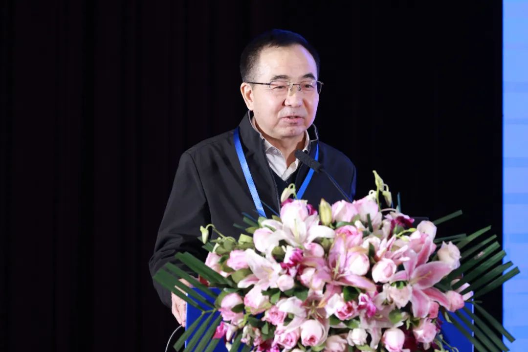 聚力紡織現(xiàn)代化產(chǎn)業(yè)體系新開(kāi)局！中紡圓桌論壇第十七屆年會(huì)在北京舉行