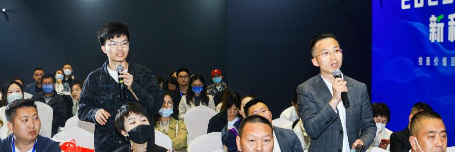 &ldquo;校服價(jià)值回根，引領(lǐng)行業(yè)可持續(xù)健康發(fā)展&rdquo;--2023校服面料新科技創(chuàng)新論壇在滬舉辦