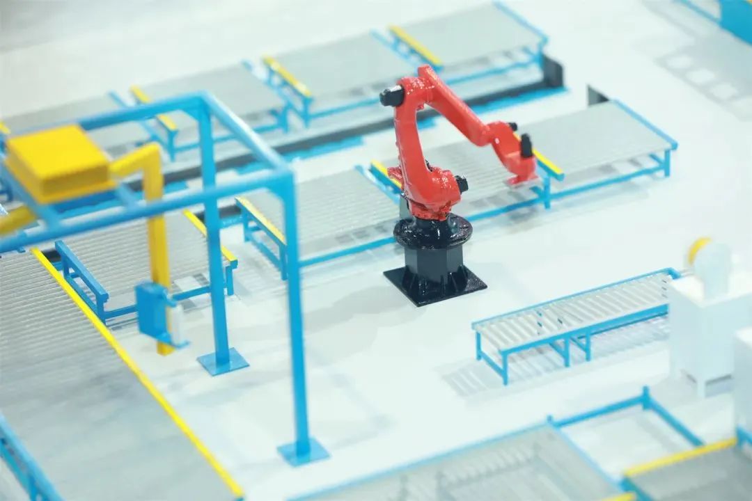 &ldquo;變革紡織世界&rdquo;ITMA2023在意大利米蘭隆重開幕，國際紡織機(jī)械聯(lián)合展舉行觀眾推介活動。