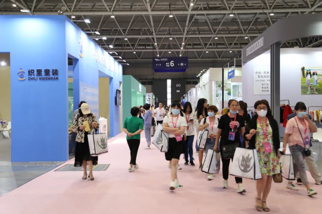  &ldquo;全新潮代 童領(lǐng)未來&rdquo;--第五屆中國(guó)童裝產(chǎn)業(yè)博覽會(huì)在佛山開幕！