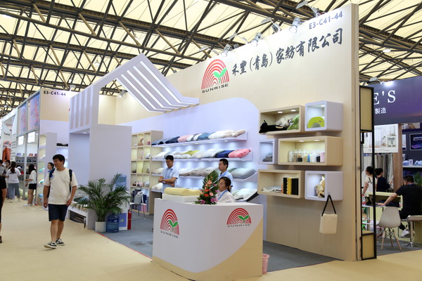 山東292家企業(yè)齊聚31屆華交會，青島家紡展團大放異彩