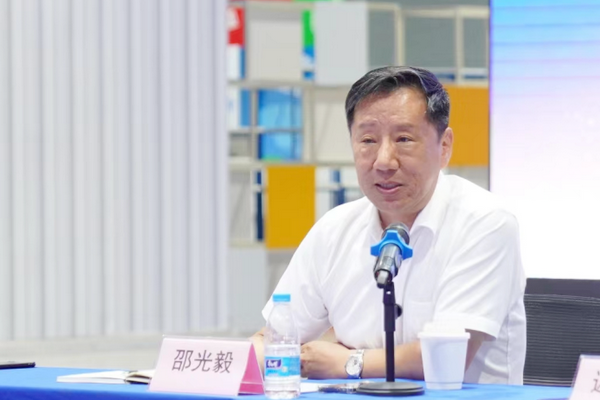 東方國(guó)際集團(tuán)與常山紡織集團(tuán)舉辦合作交流會(huì)，推動(dòng)紡織高質(zhì)量發(fā)展