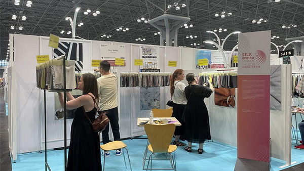 50家企業(yè)強(qiáng)勢亮相！柯橋品牌&ldquo;抱團(tuán)出海&rdquo; 競爭力