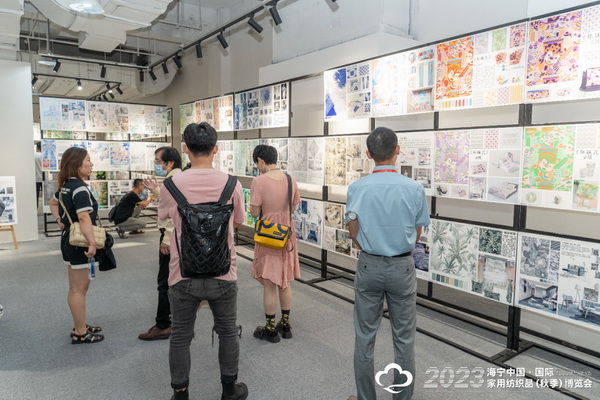 &ldquo;智造讓家更美好&rdquo;--2023海寧中國&middot;國際家用紡織品（秋季）博覽會在浙江海寧許村鎮(zhèn)&middot;海寧中國家紡城盛大開幕。
