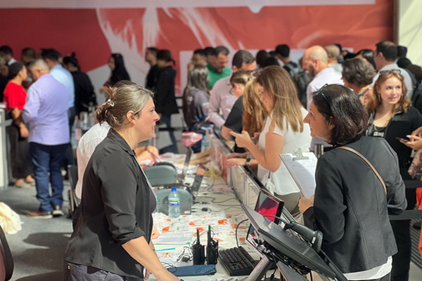 50余家柯橋紡企組團(tuán)&ldquo;搶灘&rdquo;南美市場(chǎng)