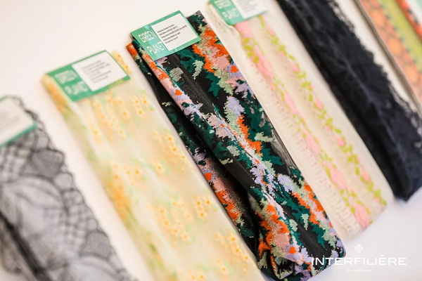 9月25-26日，為期兩天的2023上海國際貼身時尚原輔料展取得圓滿成功，感謝品牌展商與觀眾一如既往的厚愛與支持。新篇章即將開啟 敬請期待&hellip; &hellip;