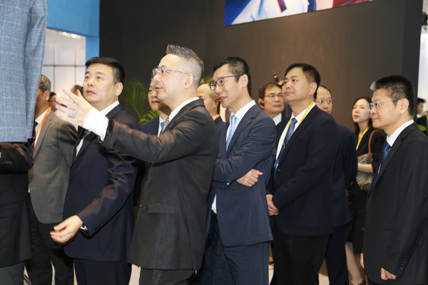 &ldquo;潮涌東方、風(fēng)尚寧波&rdquo;--2023寧波時尚節(jié)暨第27屆寧波國際服裝節(jié)盛大啟幕