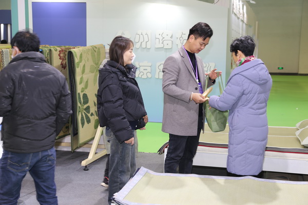 傳承與創(chuàng)新，&ldquo;瑤草&rdquo;家居首次參加夏博會，倍受追捧