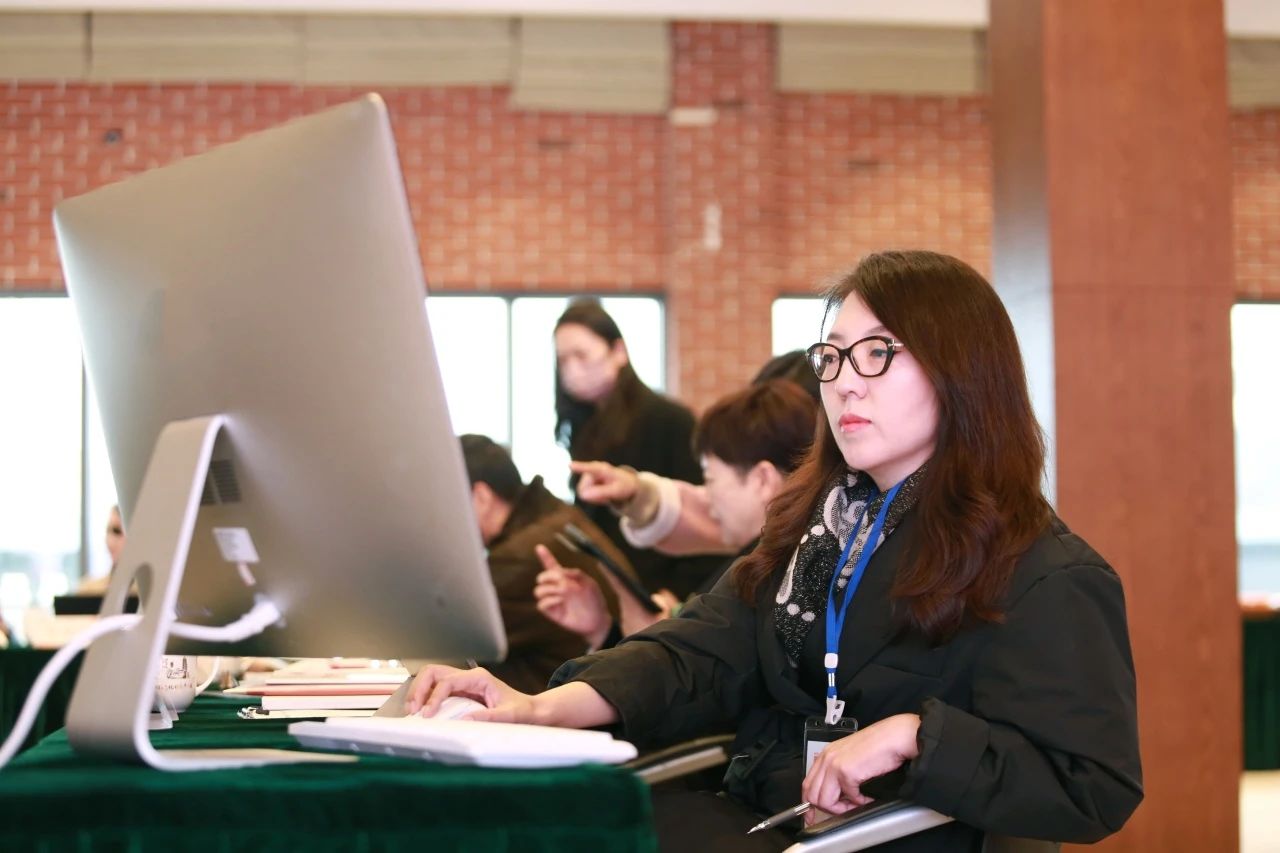 &ldquo;絲&rdquo;路煥新，&ldquo;循&rdquo;道而行&mdash;&mdash;震澤絲綢杯&middot;第八屆大賽正式開評