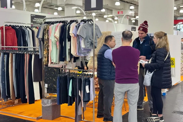 繁花似錦  如期而至 2024中國(guó)紡織品服裝貿(mào)易展覽會(huì)（紐約）盛大啟幕