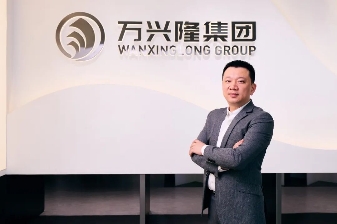 萬興?。合蛐绿豳|(zhì)，打造首選梭織面料合作伙伴