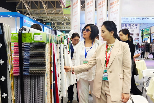向&ldquo;新&rdquo;而生 逐&ldquo;質(zhì)&rdquo;而行！2024中國紹興柯橋國際紡博會（春季） 隆重開幕