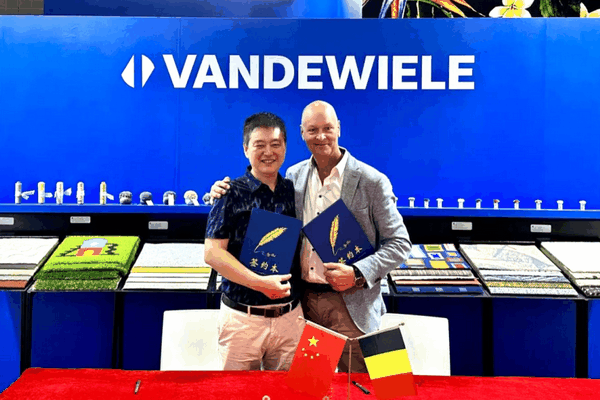 東升地毯再添新裝備，引進范德維爾最新簇絨地毯機