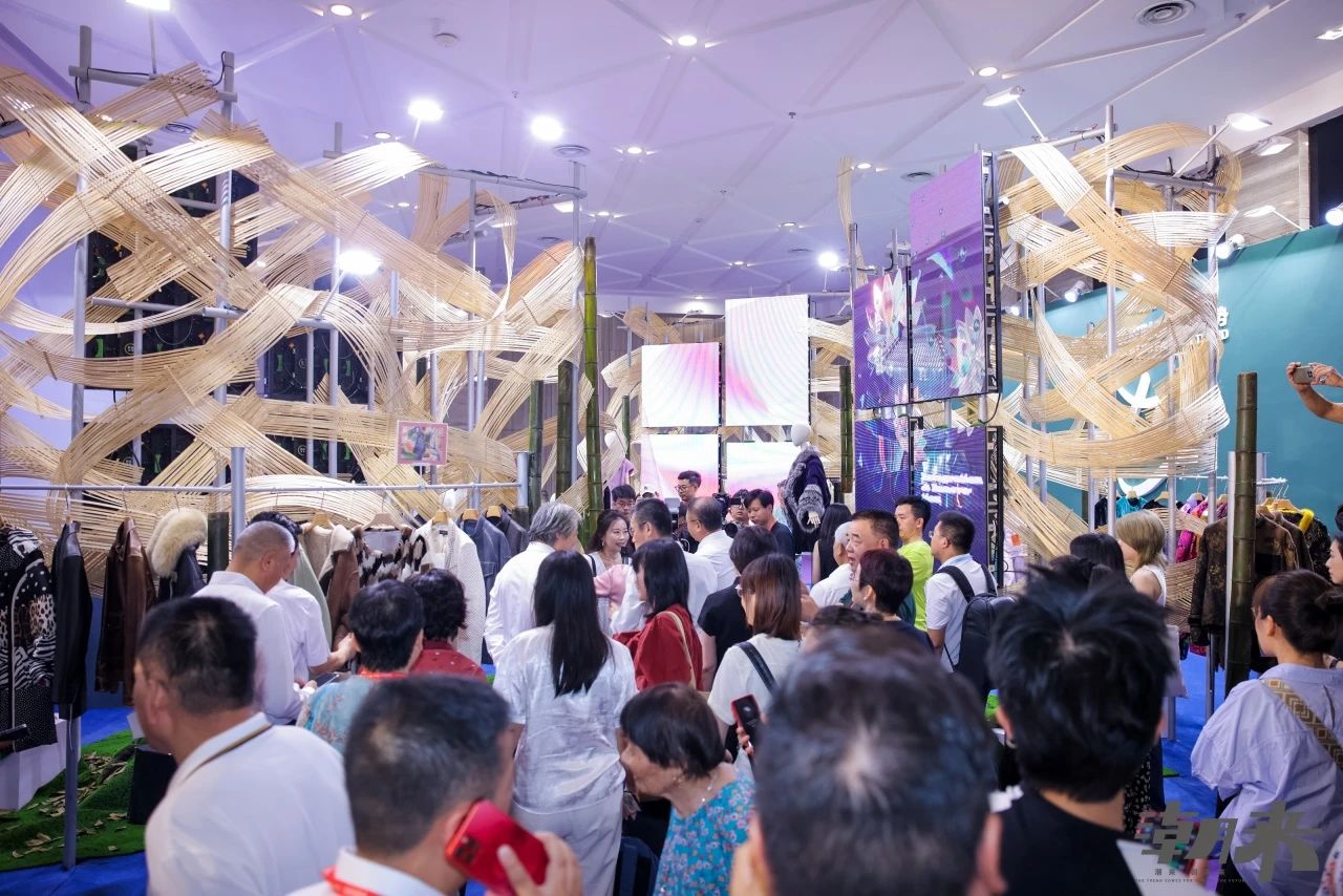 品類全能 品質(zhì)卓越 品牌進(jìn)階 | 2024海寧中國國際時裝展隆重舉行
