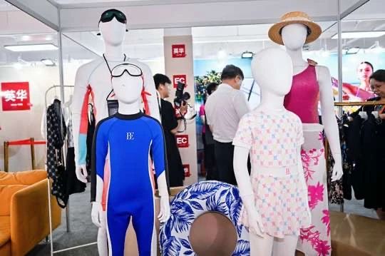 &ldquo;泳&rdquo;動(dòng)興城！2024東北亞（興城）國際泳裝博覽會(huì)開幕