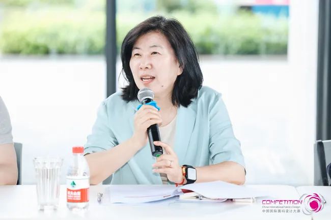 中國流行面料如何煥新當(dāng)代設(shè)計？聯(lián)動雅瑩集團(tuán)，這場評審會為好創(chuàng)意持續(xù)加碼