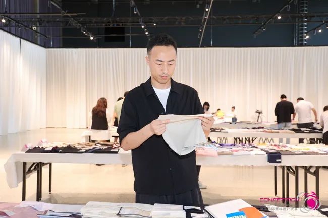 中國流行面料如何煥新當(dāng)代設(shè)計？聯(lián)動雅瑩集團(tuán)，這場評審會為好創(chuàng)意持續(xù)加碼