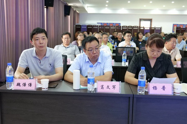 勞模、低碳、AI、新材料&hellip;&hellip;紡織行業(yè)專精特新中小企業(yè)走進(jìn)石家莊