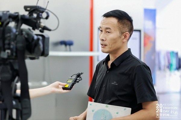 紡織服裝電商如何做？行業(yè)專(zhuān)家為企業(yè)帶來(lái)直播銷(xiāo)售的秘訣！