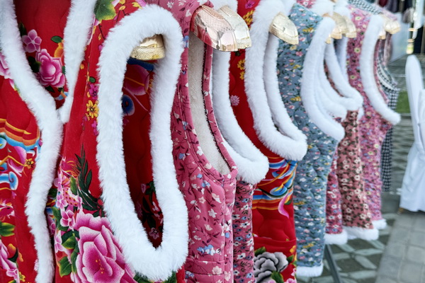 暢&ldquo;聊&rdquo;棉絨情、&ldquo;鏈&rdquo;接新征程，首屆山東&middot;聊城紡織服裝高質(zhì)量發(fā)展大會(huì)暨棉絨服供應(yīng)鏈對(duì)接會(huì)成功舉辦