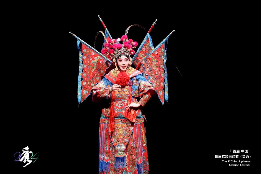 首屆中國(guó)（荔秀）優(yōu)質(zhì)女裝采購(gòu)節(jié)已盛大開幕，直擊首日盛況