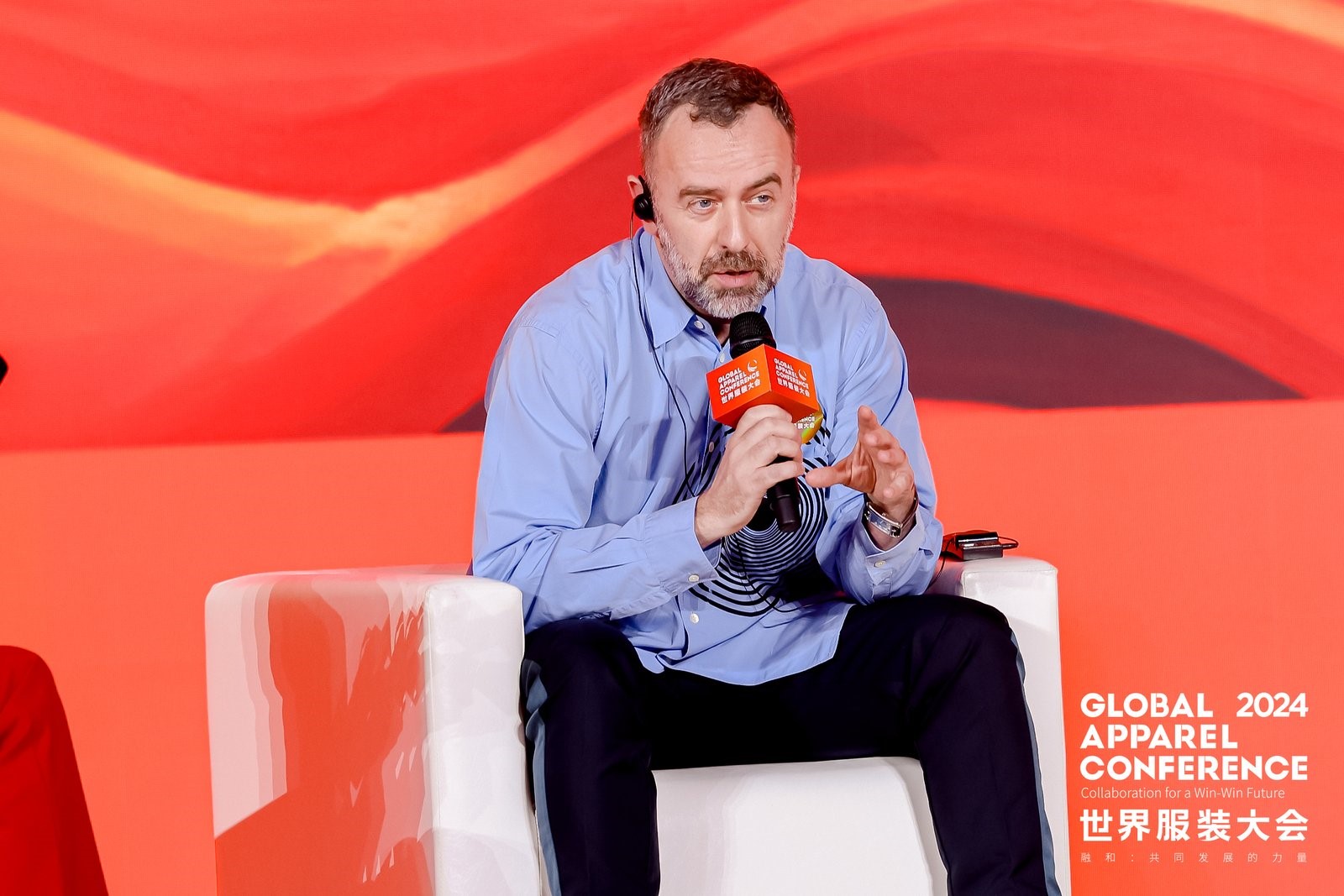 &ldquo;融和&rdquo;20個(gè)國(guó)家和地區(qū)服裝精英，2024世界服裝大會(huì)在東莞虎門開幕