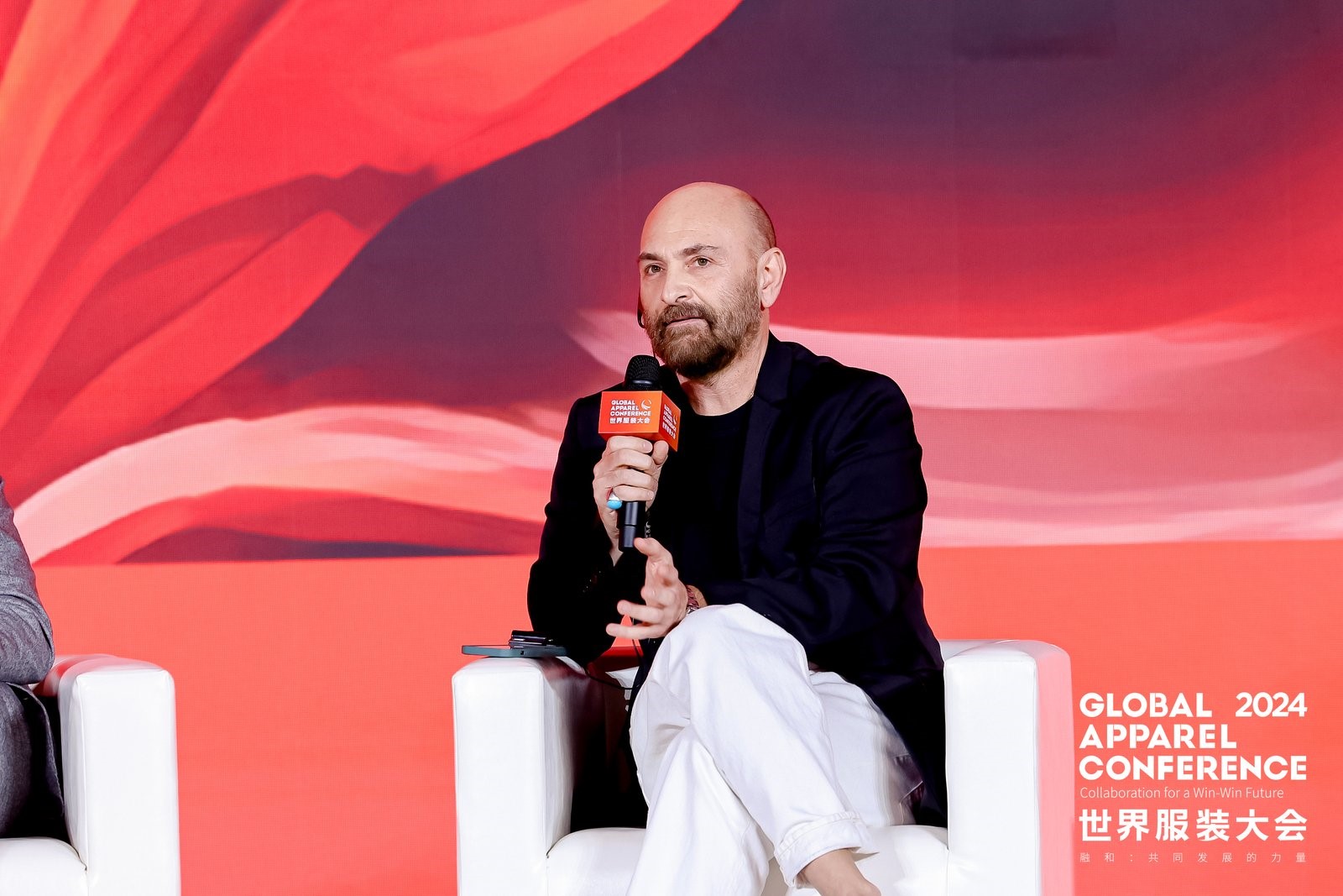 &ldquo;融和&rdquo;20個(gè)國(guó)家和地區(qū)服裝精英，2024世界服裝大會(huì)在東莞虎門開幕