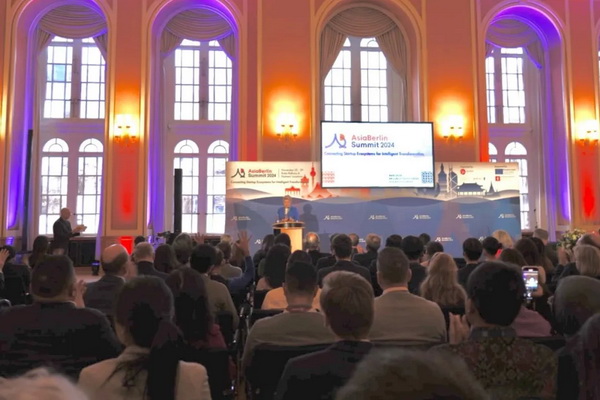 中科海勢攜SYCORE-TEX拓?fù)淙崮z閃耀AsiaBerlin Summit 2024