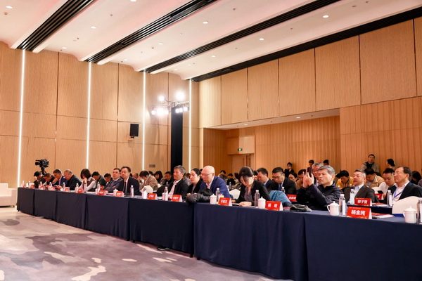 融新聚力 投創(chuàng)未來，2024中國紡織服裝行業(yè)投融資大會(huì)在紹興柯橋舉辦