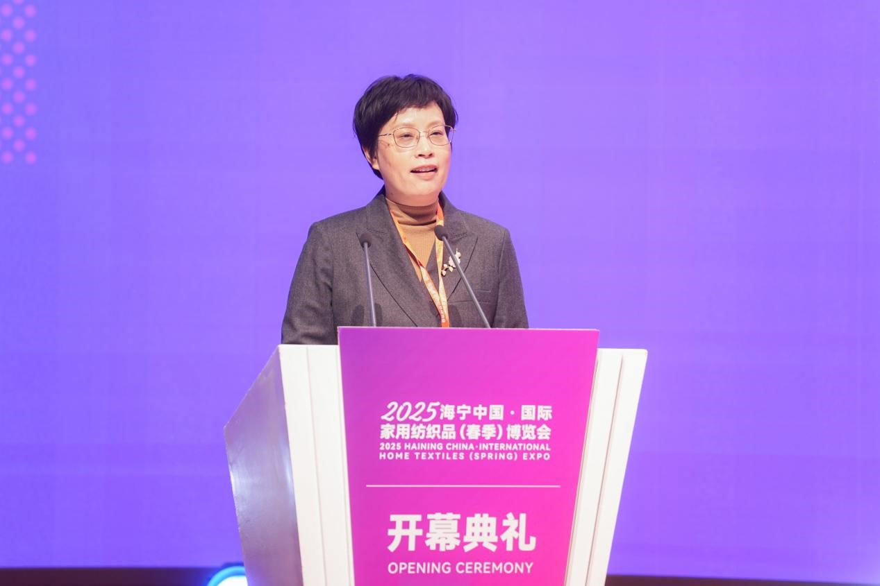 智造織就未來，錦韻潮動全球！2025海寧春季家博會今日啟幕