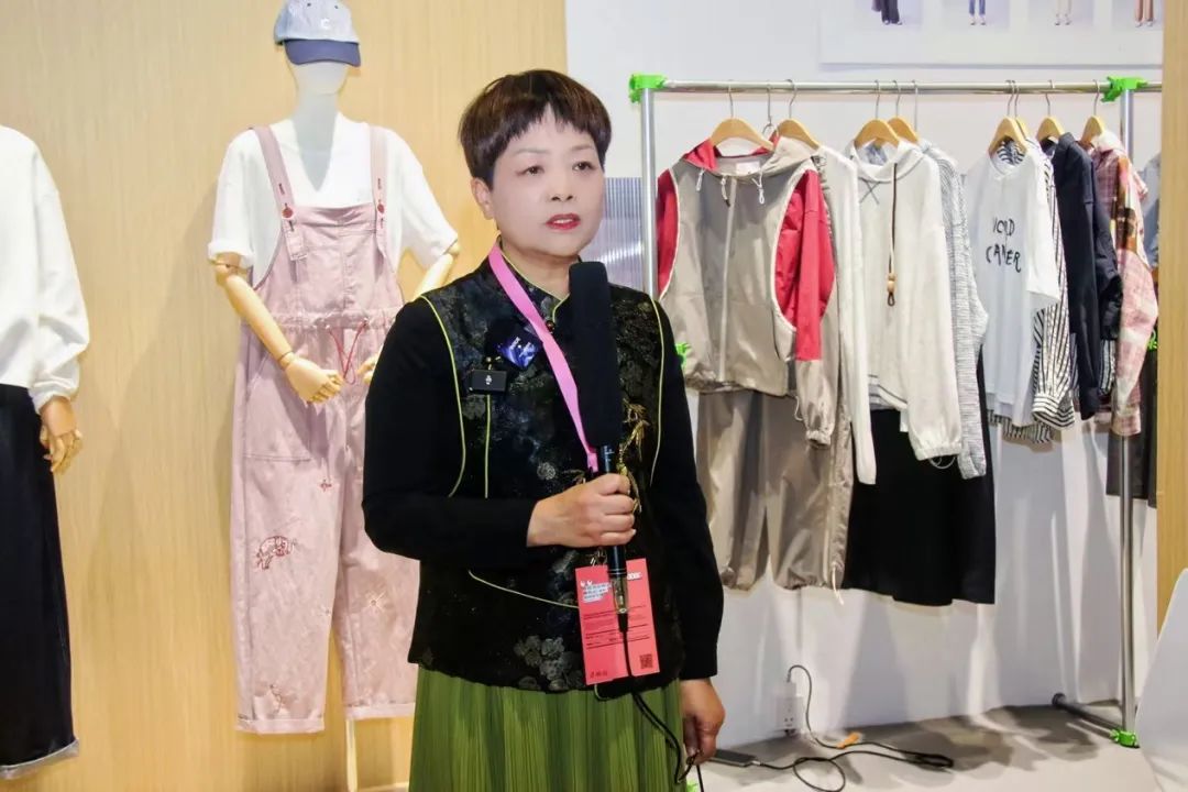 銀基廣場攜六大原創(chuàng)品牌亮相CHIC2025（春季），展現(xiàn)中部地區(qū)時(shí)尚力量