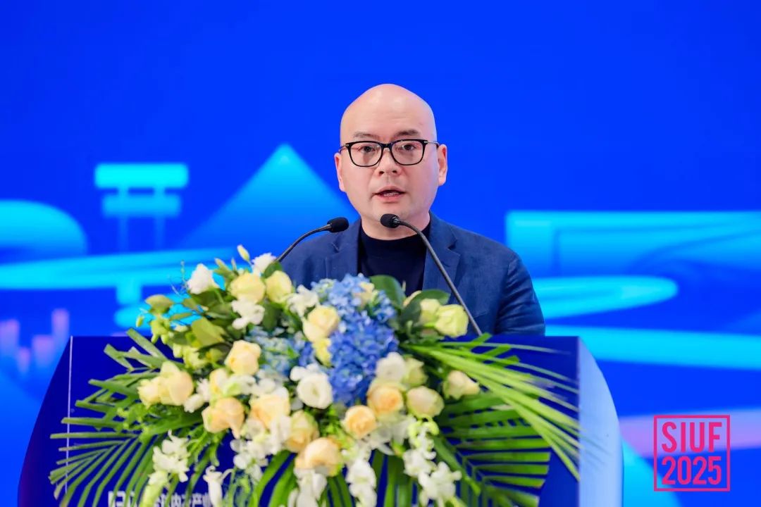 內(nèi)衣產(chǎn)業(yè)聚智深圳，共繪&ldquo;智尚&rdquo; 新篇｜2025中國(guó)內(nèi)衣文化周暨第三屆U30全球內(nèi)衣產(chǎn)業(yè)峰會(huì)圓滿落幕