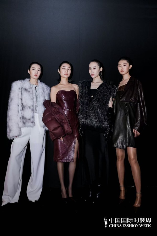 胡瑩瑩的精神內(nèi)核“ARTEMIS·自由悅己” 設(shè)計(jì)師品牌Y2FREEDOM秋冬系列北京綻放