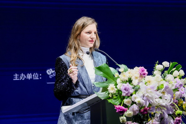 潮涌鵬城，開啟時尚 &ldquo;超鏈接&rdquo;丨第30屆FASHION SOURCE時尚之源深圳展、AW25深圳原創(chuàng)時裝周盛大啟幕