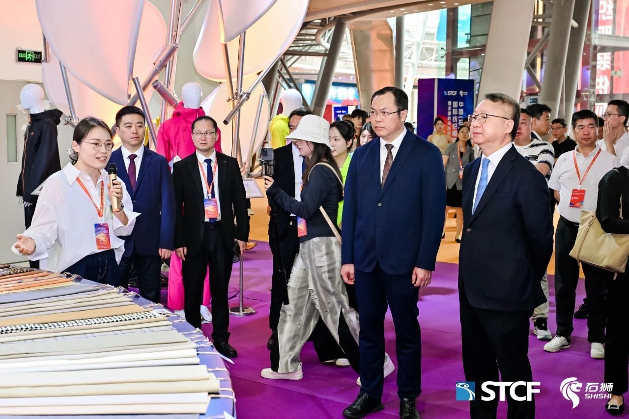 時(shí)尚與科技并駕齊驅(qū)！&ldquo;十大類紡織創(chuàng)新產(chǎn)品&rdquo;亮相石獅紡博會(huì)