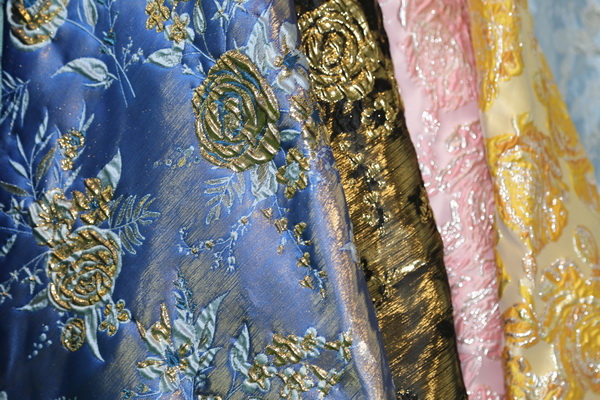 新形勢(shì)、新機(jī)遇，2025柯橋春季國(guó)際紡博會(huì)拉開帷幕，全方位展示中國(guó)紡織發(fā)展的強(qiáng)韌