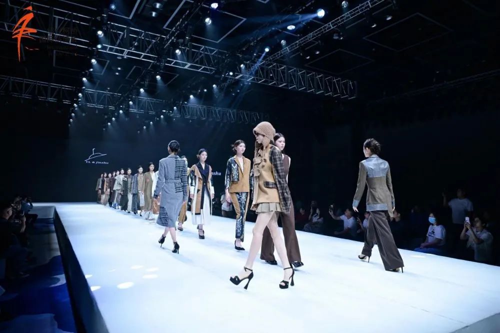 商貿(mào)對接超預(yù)期，產(chǎn)業(yè)鏈協(xié)同創(chuàng)新再升級！2025柯橋春季國際紡博會圓滿落幕