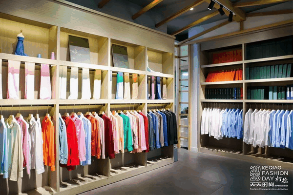 設(shè)計(jì)端對(duì)話面料端！8位&ldquo;經(jīng)緯大師&rdquo;攜手柯橋紡企探索面料設(shè)計(jì)新價(jià)值