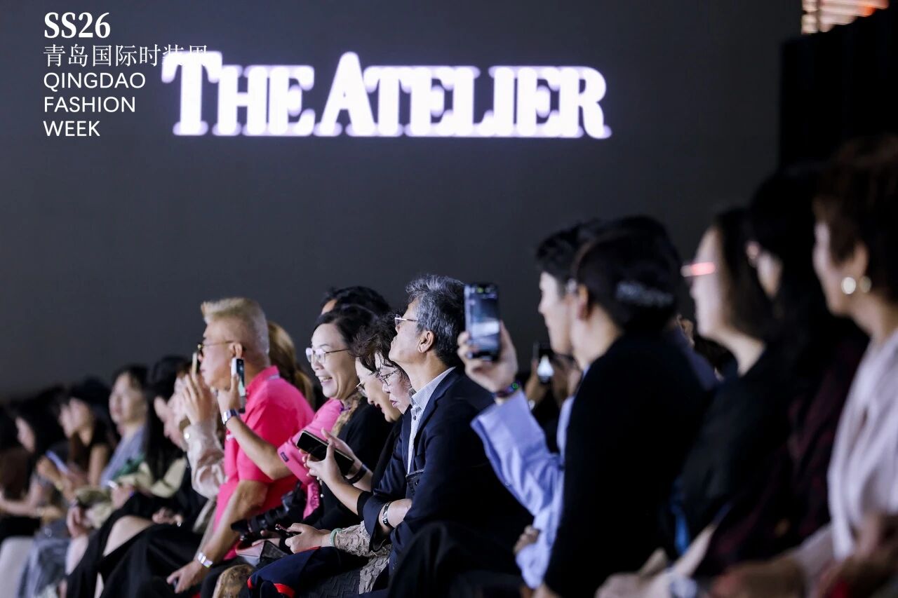 潮涌浮山灣畔 時尚綺夢啟航--2025中國（青島）國際時裝周盛大啟幕！