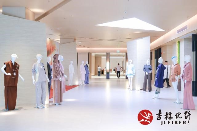 撬動舒適穿著新賽道，共探華絨&reg;產(chǎn)品開發(fā)新機遇