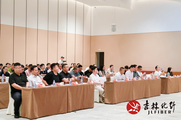 撬動舒適穿著新賽道，共探華絨&reg;產(chǎn)品開發(fā)新機遇