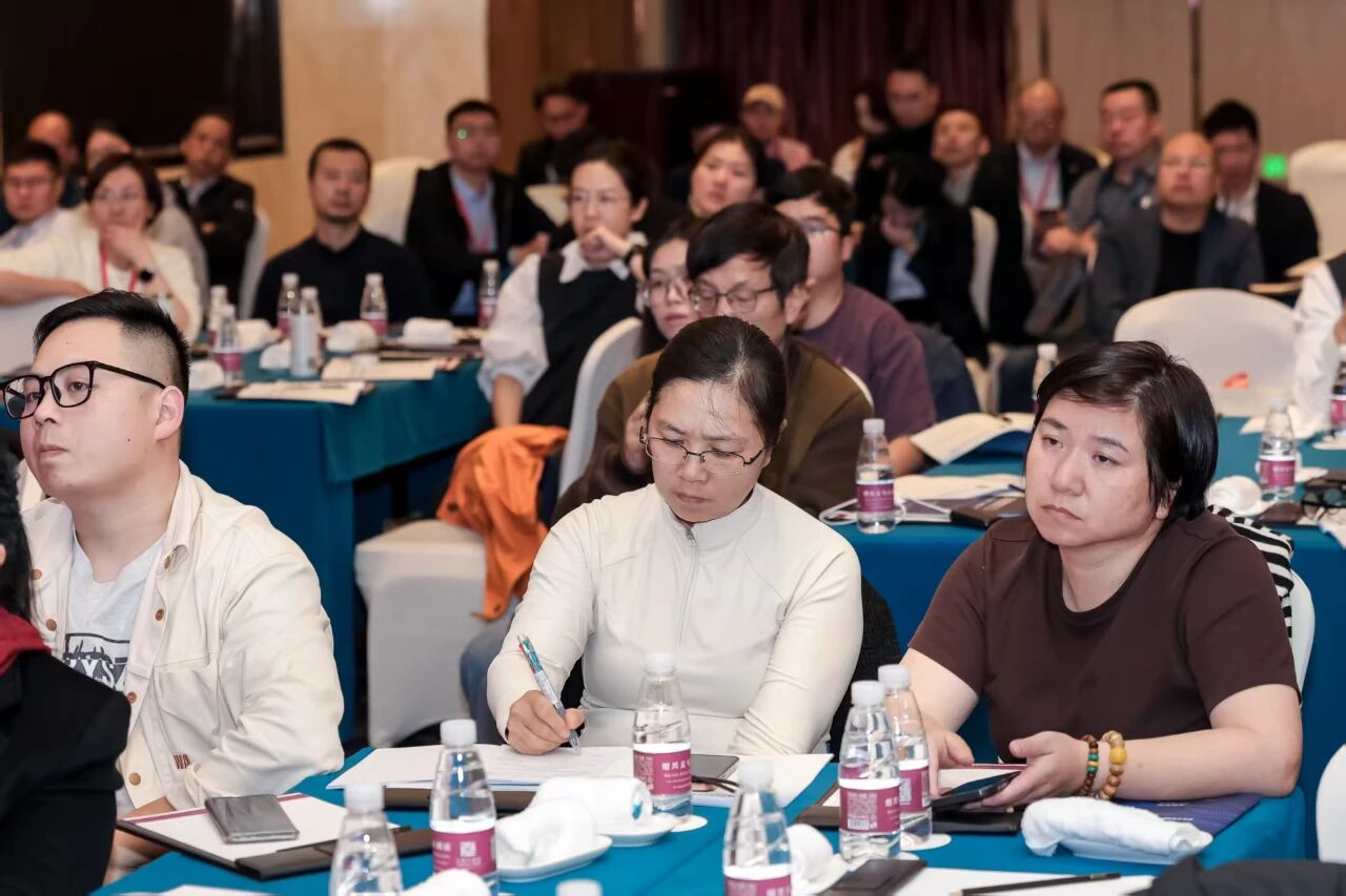 "跨界融合 健康未來"--第十屆全國紡織科技成果轉(zhuǎn)化與合作大會在柯橋召開