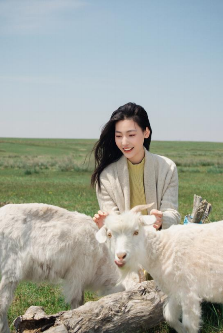 時(shí)尚潮 東莞造｜印象草原&ldquo;國(guó)家級(jí)羊絨服飾標(biāo)準(zhǔn)化試點(diǎn)項(xiàng)目&rdquo;正式揭牌