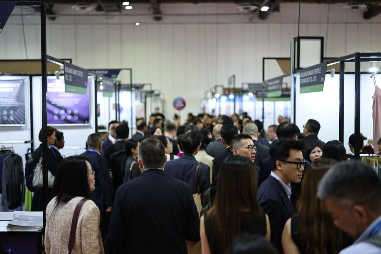 繪就產(chǎn)業(yè)發(fā)展新藍(lán)圖 邁向&ldquo;韌性協(xié)同&rdquo;新紀(jì)元 APTEXPO 2025新加坡啟幕！