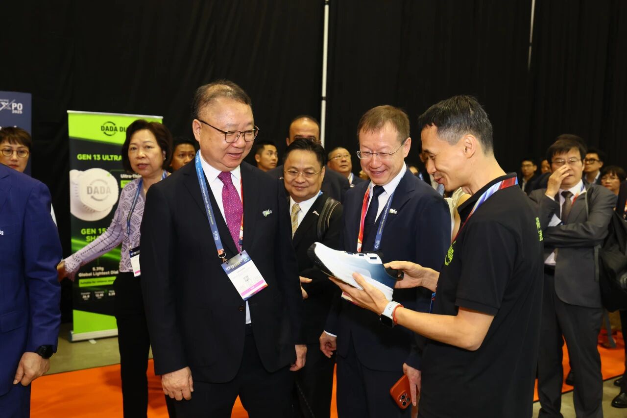 繪就產(chǎn)業(yè)發(fā)展新藍(lán)圖 邁向&ldquo;韌性協(xié)同&rdquo;新紀(jì)元 APTEXPO 2025新加坡啟幕！