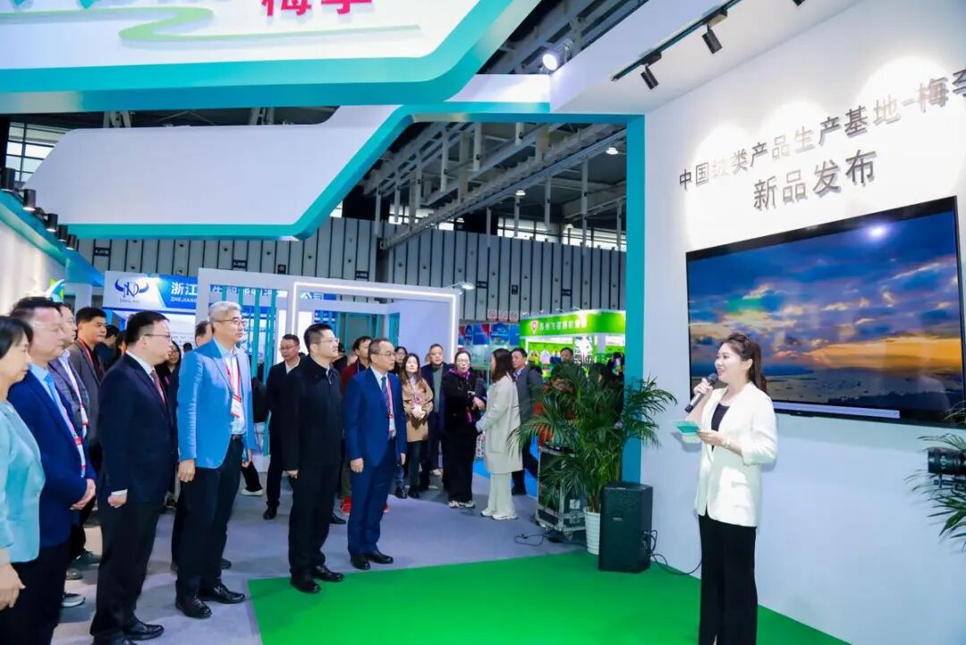 黨建筑基聚力 江蘇國際紡織服裝供應鏈博覽會在寧啟幕