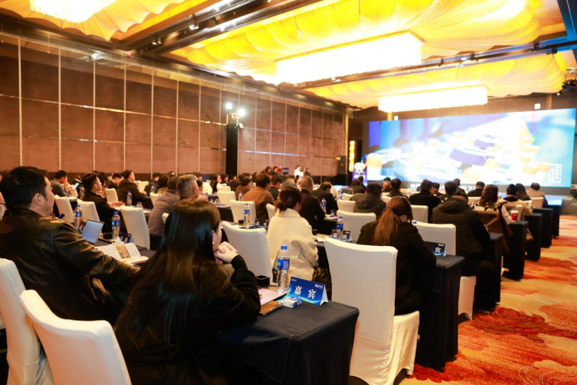 80余家企業(yè)赴會(huì)，簽約超4億元！三師這場(chǎng)在寧波舉行的推介會(huì)為何吸引力十足？