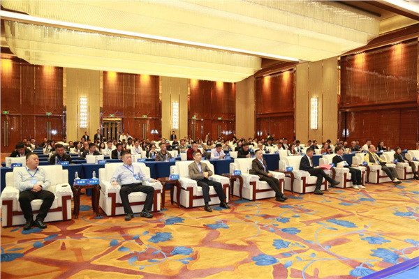 &ldquo;投資唐王城，融入新絲路&rdquo;第三師圖木舒克市牛仔全產(chǎn)業(yè)鏈合作洽談會在中山舉行