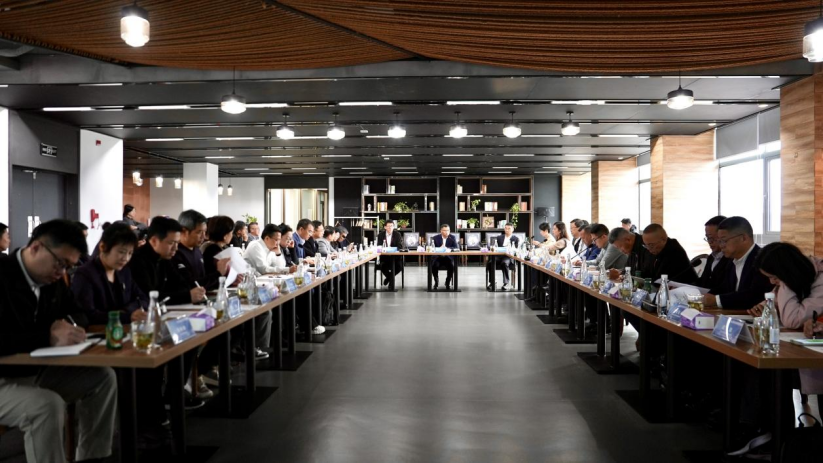 紡織服裝外貿(mào)形勢(shì)年終座談會(huì)在昆山召開(kāi)